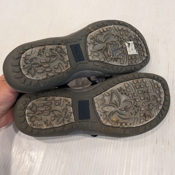 SKECHERS memory foam strappy sandals size 10 - Picture 6 of 9